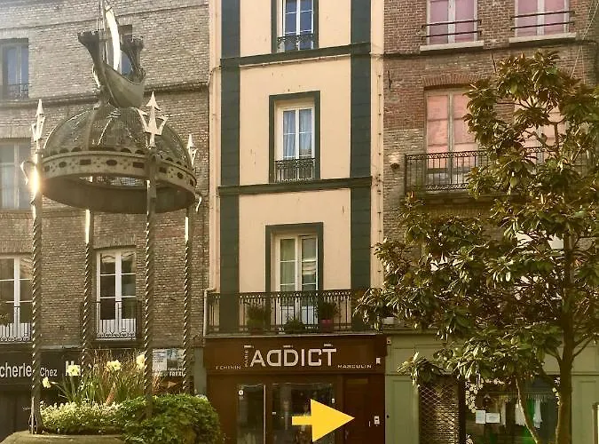 Апартаменты Duplex 52m2 Hyper Centre, Petite Terrasse Exposee Sud