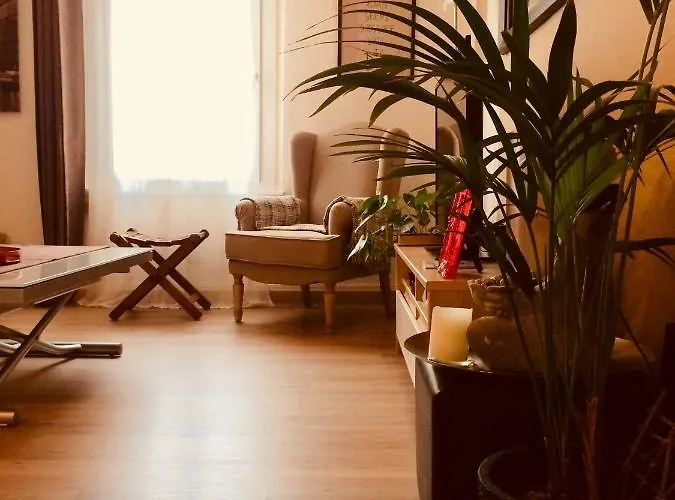 Апартаменты Duplex 52m2 Hyper Centre, Petite Terrasse Exposee Sud Дьепп