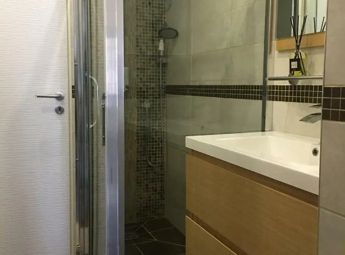 Duplex 52m2 Hyper Centre, Petite Terrasse Exposee Sud Апартаменты