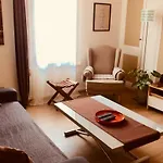 Duplex 52m2 Hyper Centre, Petite Terrasse Exposee Sud