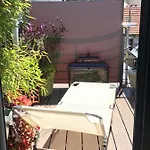 Duplex 52m2 Hyper Centre, Petite Terrasse Exposee Sud Appartement *